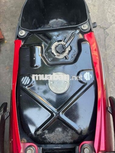 Honda Wave S 100cc màu Đỏ đen BSTP bao tranh chấp