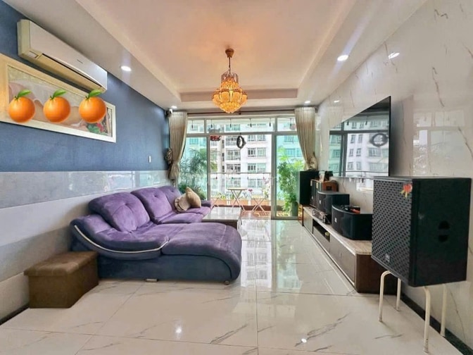 Bán căn hộ 3PN lầu 8 chung cư New SaiGon - Hoàng Anh Gia Lai 3
