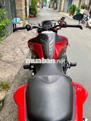 Benelli BN 600 QJ 2015 màu đỏ