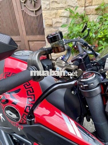 Benelli BN 600 QJ 2015 màu đỏ