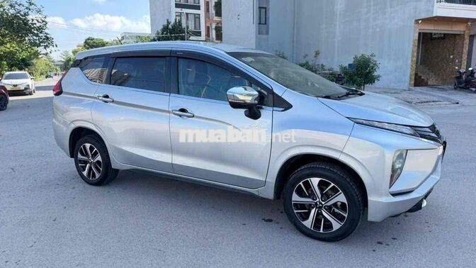 Mitsubishi Xpander 2019 Số sàn Bạc 7 chỗ