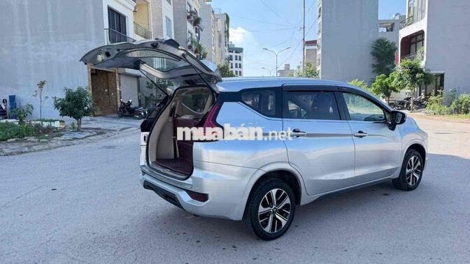 Mitsubishi Xpander 2019 Số sàn Bạc 7 chỗ