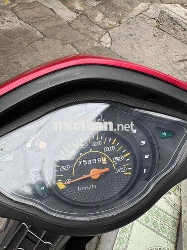 Honda Wave S 100cc màu Đỏ đen BSTP bao tranh chấp