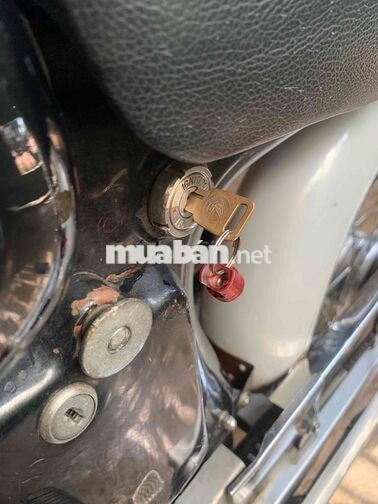 Xe máy Honda 67 SS50 màu Đen