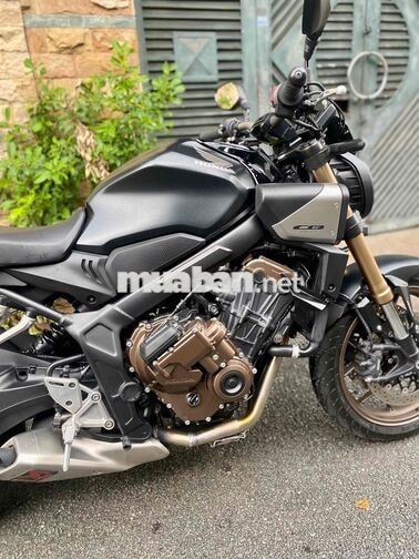Honda CB650R 2024 màu Đen