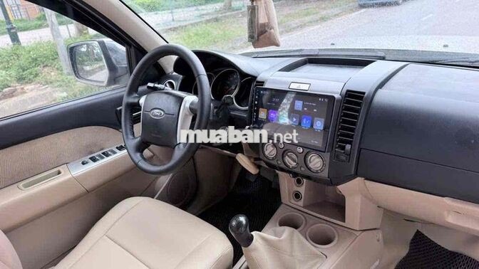 FORD EVEREST 2009 SỐ SÀN DẦU 7 CHỖ BẠC