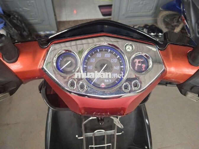 YAMAHA NOUVO 4 135CC ĐỎ ĐEN
