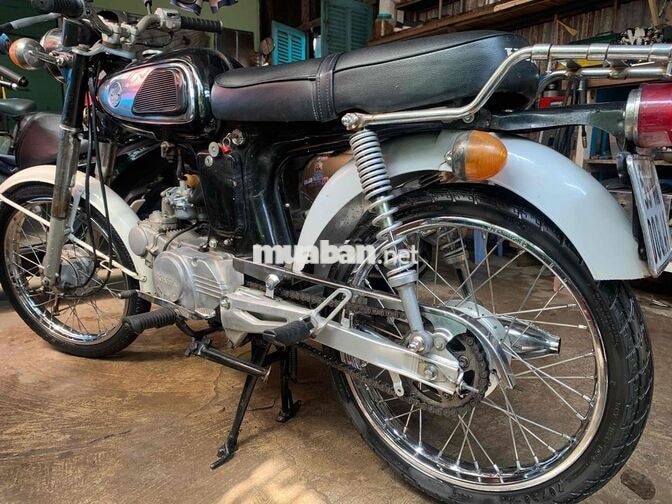 Xe máy Honda 67 SS50 màu Đen