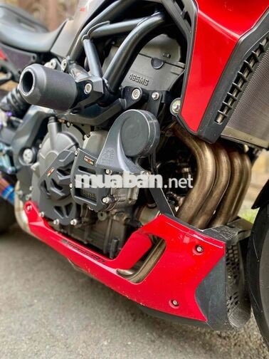 Benelli BN 600 QJ 2015 màu đỏ