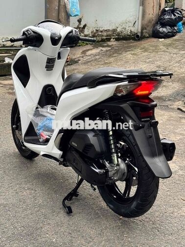Honda SH 150i abs 2018 màu trắng đen spoty