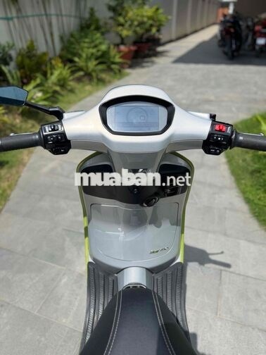 VESPA SPRINT TECH 2025 150CC Bạc Porsche rin lướt