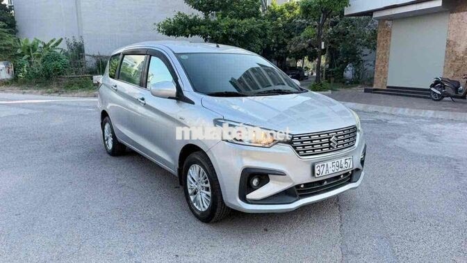 SUZUKI ERTIGA 2019 SỐ SÀN 7 CHỖ BẠC