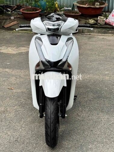 Honda SH 150i abs 2018 màu trắng đen spoty