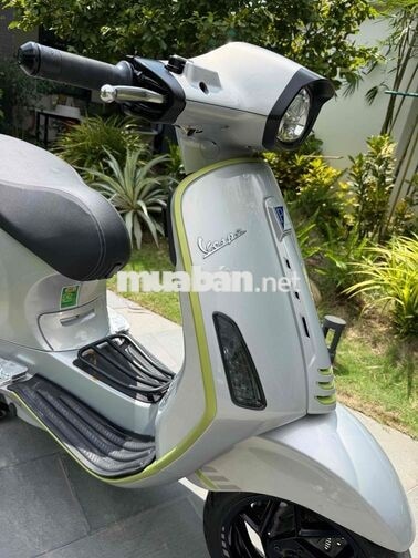 VESPA SPRINT TECH 2025 150CC Bạc Porsche rin lướt
