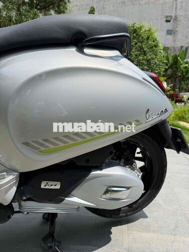 VESPA SPRINT TECH 2025 150CC Bạc Porsche rin lướt