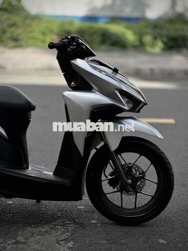 HONDA VARIO 125 BẠC ĐEN
