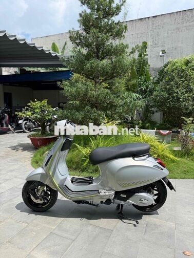 VESPA SPRINT TECH 2025 150CC Bạc Porsche rin lướt