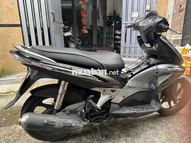 HONDA AIR BLADE ĐEN BẠC