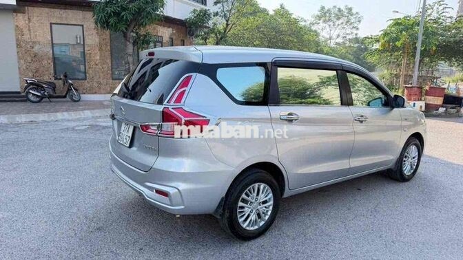SUZUKI ERTIGA 2019 SỐ SÀN 7 CHỖ BẠC