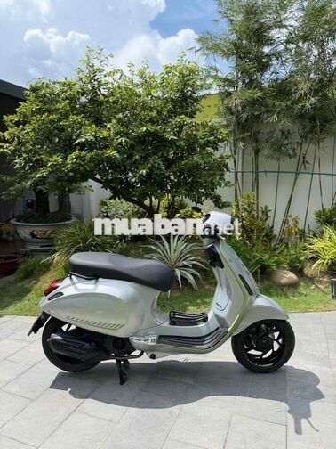 VESPA SPRINT TECH 2025 150CC Bạc Porsche rin lướt
