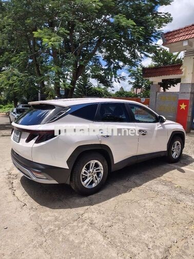 HYUNDAI TUCSON 2026 2.0 MPI TRẮNG
