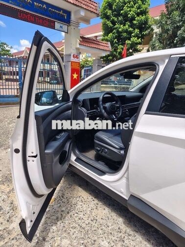 HYUNDAI TUCSON 2026 2.0 MPI TRẮNG