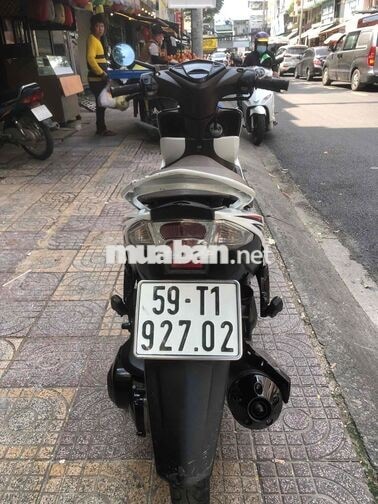 Yamaha Luvias 2016 màu Trắng Bạc