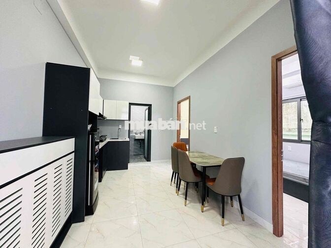 CĂN 2PHÒNG NGỦ 1WC FULL NỘI THẤT BALCON GẦN SVĐ THỐNG NHẤT QUẬN 10