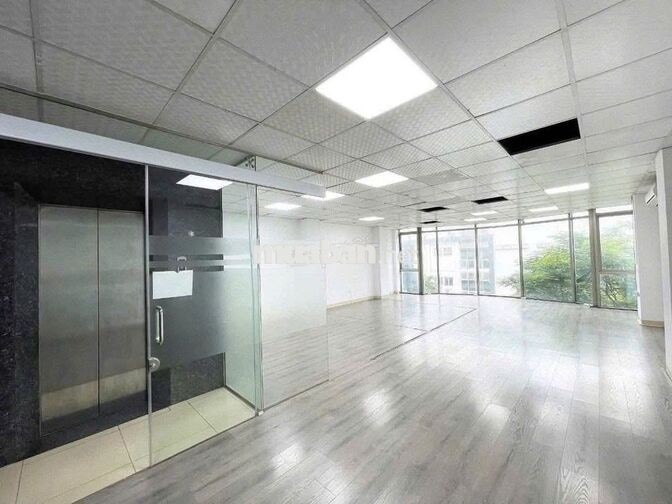 Cho thuê văn phòng 115m2 đường Nguyễn Xí - 23tr/tháng