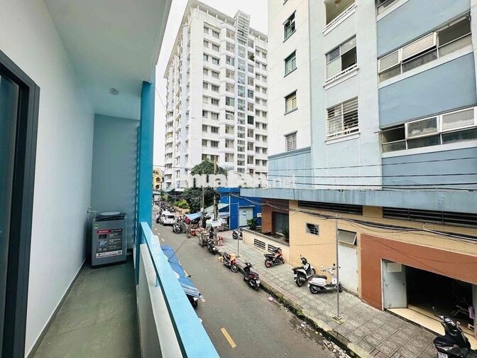 CĂN 2PHÒNG NGỦ 1WC FULL NỘI THẤT BALCON GẦN SVĐ THỐNG NHẤT QUẬN 10