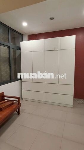 Nhà cho thuê Tôn Đức Thắng 45m² x 5 tầng, 5PN, full đồ, sân để xe 15tr