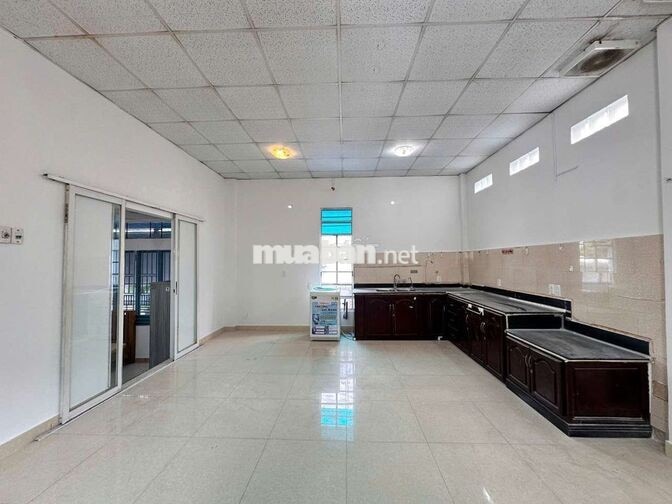 Tôi chính chủ cho thuê nhà có vườn ở gia đình 