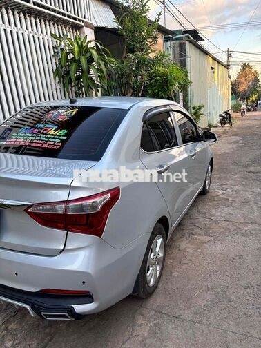 Hyundai Grand i10 2018 Sedan bản đủ
