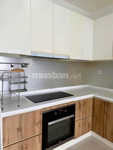 CTL Tower- Căn góc 3PN,98m2 nhà mới sơn sửa full NT, Giá 12.5tr/th 