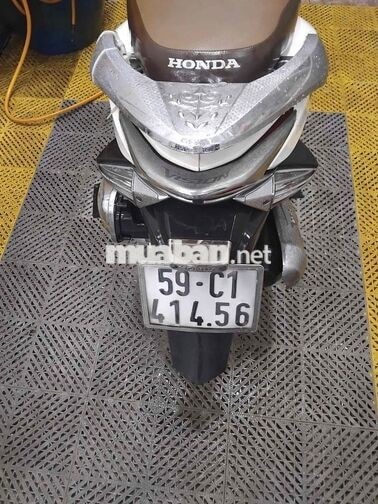 Honda Vision 2013 màu trắng