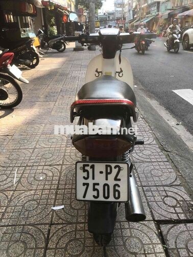 Honda Dream 97cc màu nâu