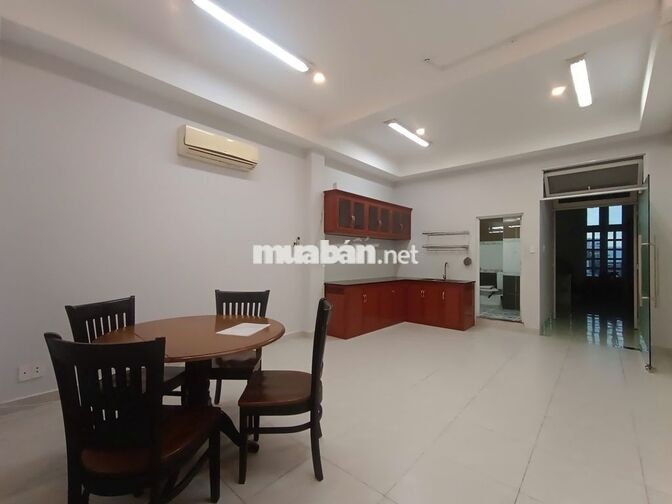 Chính Chủ Căn Hộ 2PN Mặt Tiền Cộng Hòa Đối Diện Sân Bay Gần ETOWN