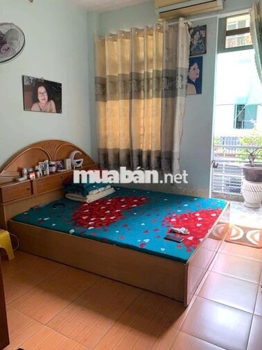 Bùi Quang Là 3TẦNG 53m2 6.9 3.2 x17  Phường 12 Quận Gò Vấp.