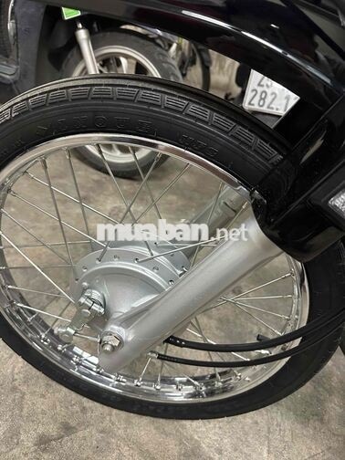 Honda Dream Việt 2003 màu Đen Trắng