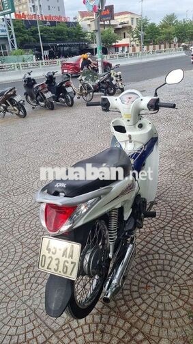 SYM Angela 50cc màu Trắng xanh