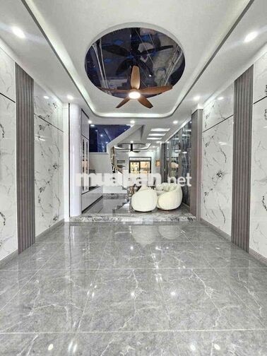 nhà 2 lầu 1 trệt Bình Chuẩn,Thuận An,có nội thất,đường 7m đậu ô tô ok