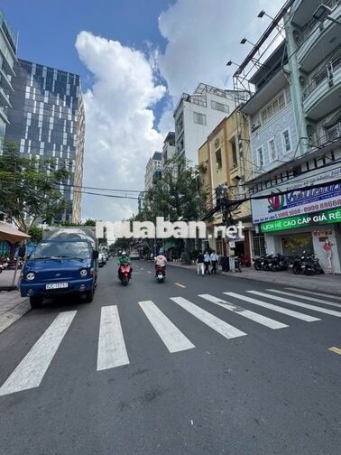 🏢 Nhà Lê Quốc Hưng 4x20m – Trệt 5 Lầu, Thang Máy, Sàn Suốt