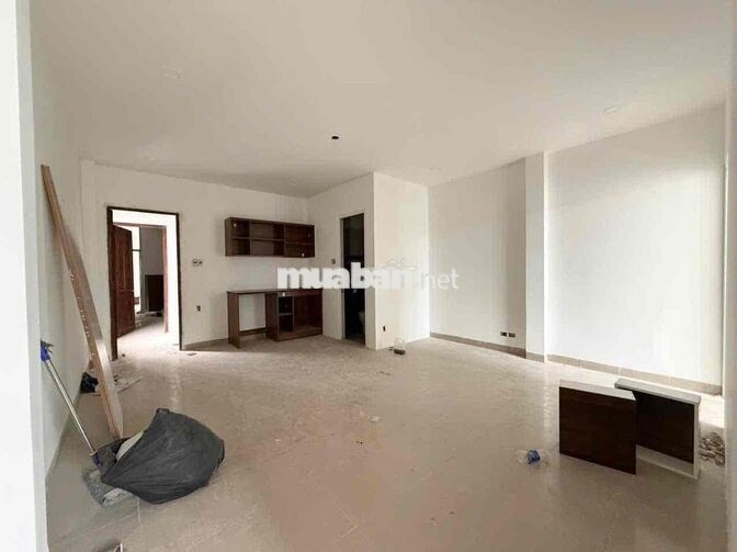 2 Phòng Ngủ - 60m2 - Full Nội Thất Mới - Nhà Mới Đang Setup- Tân Bình