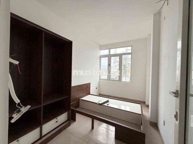 2 Phòng Ngủ - 60m2 - Full Nội Thất Mới - Nhà Mới Đang Setup- Tân Bình