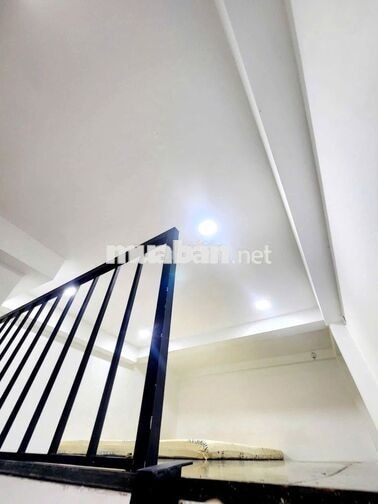 Duplex full nội thất, thang máy, bình thạnh