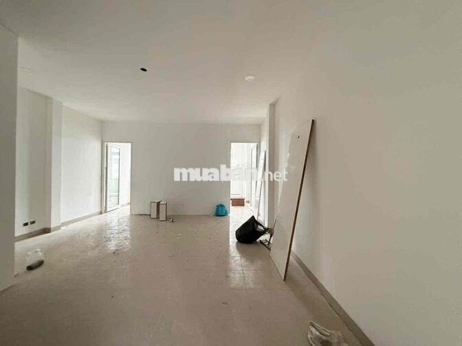 2 Phòng Ngủ - 60m2 - Full Nội Thất Mới - Nhà Mới Đang Setup- Tân Bình