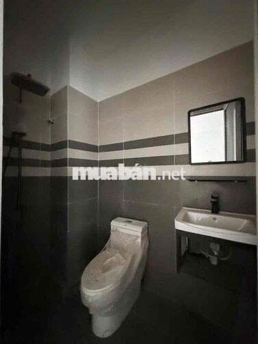 2 Phòng Ngủ - 60m2 - Full Nội Thất Mới - Nhà Mới Đang Setup- Tân Bình