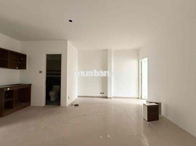 2 Phòng Ngủ - 60m2 - Full Nội Thất Mới - Nhà Mới Đang Setup- Tân Bình