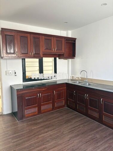 Cho thuê nhà hxh Nguyễn Văn Thương 4x15m 5 tầng 4pn giá 29 triệu