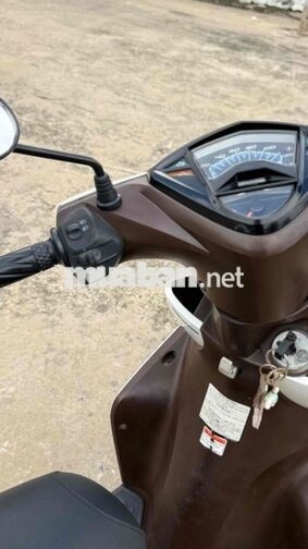 [HIẾM CÓ]👉 yamaha Luvias Fi 125cc 2015👉TRÙM MẾN💖💖